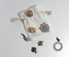 Wood dice, tokens and jute bag